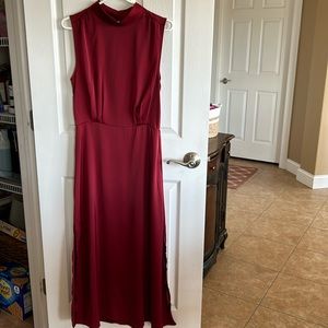 Beautiful satin long dress size medium color red